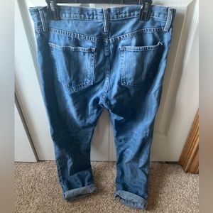 Gap 1989 women’s relaxed boyfriend jeans